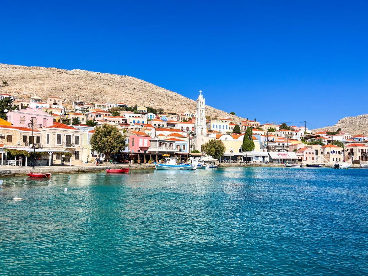 Luca'S Houses Chalki Town Exterior photo